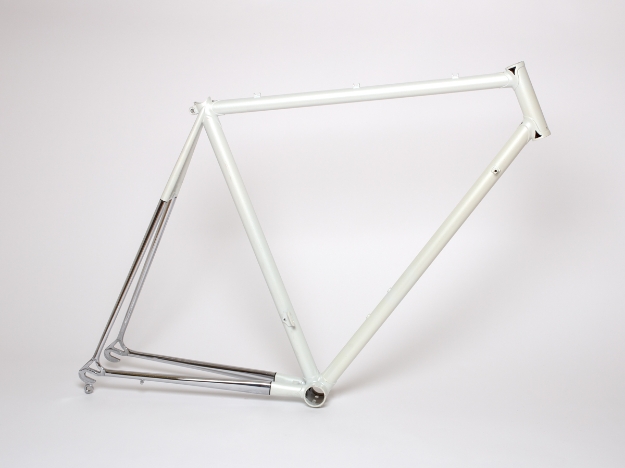 Columbus steel outlet frame